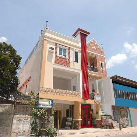 Oyo 685 K Fortune Apartelle Đảo Mactan Ngoại thất bức ảnh