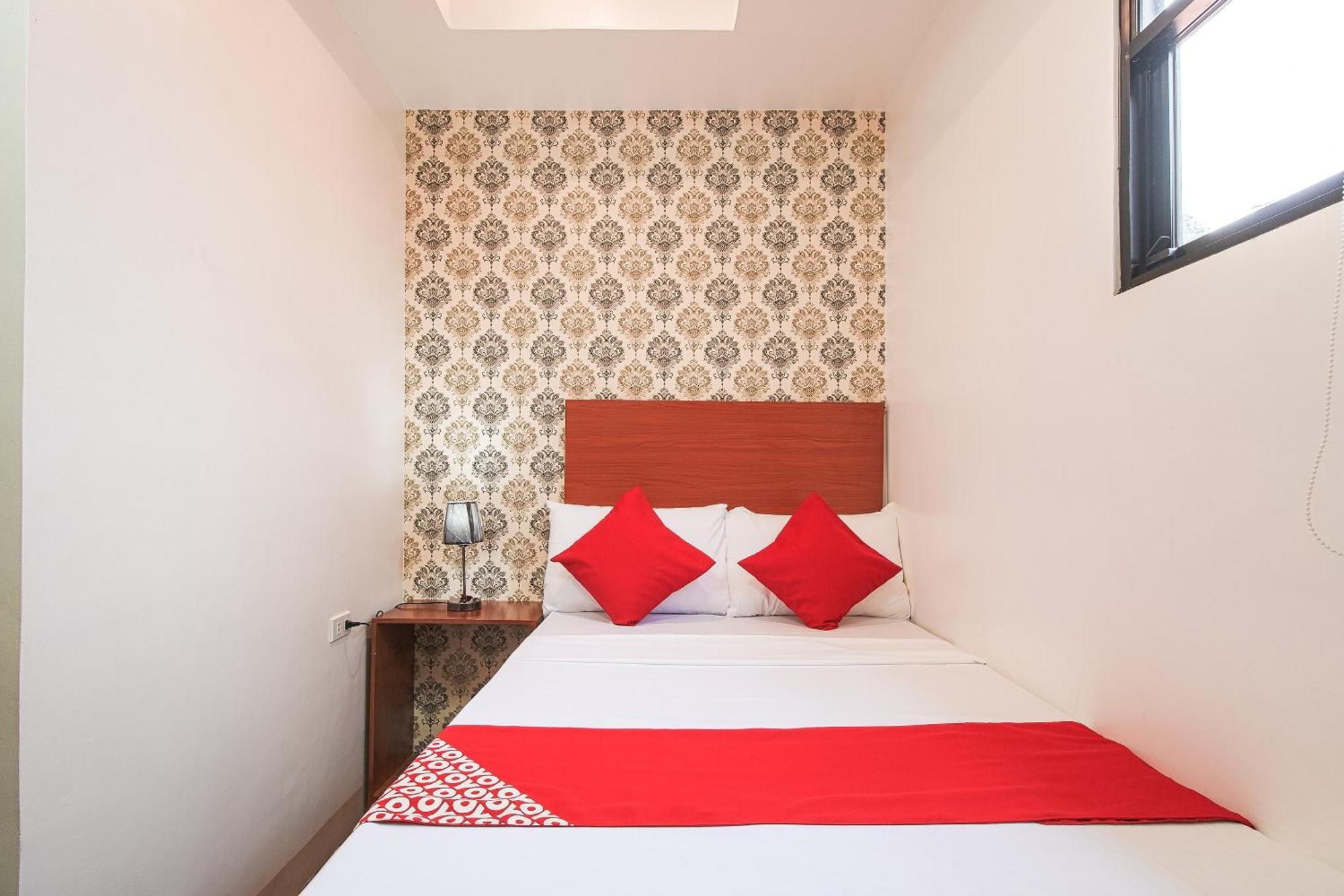 Oyo 685 K Fortune Apartelle Đảo Mactan Ngoại thất bức ảnh